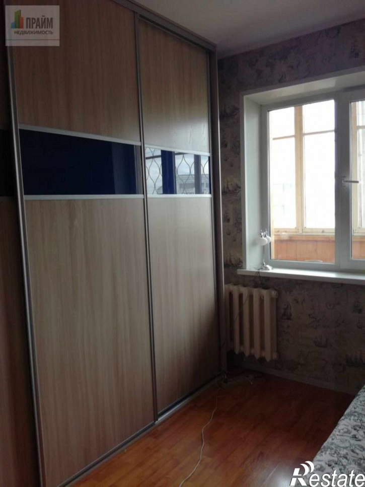 4-комн квартира пр-кт Октябрьский,61б