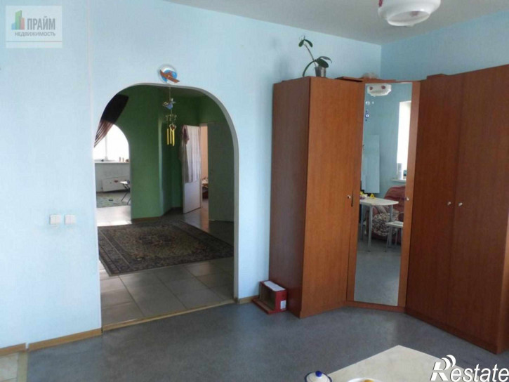 4-комн квартира пр-кт Шахтеров,109