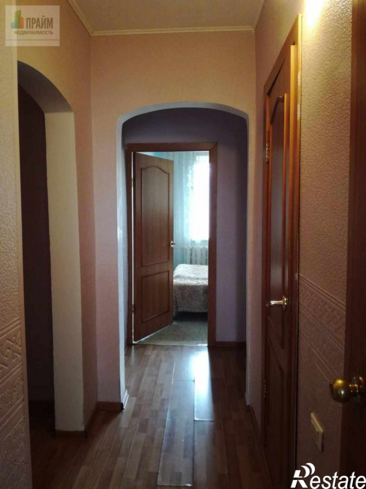 4-комн квартира пр-кт Октябрьский,61б