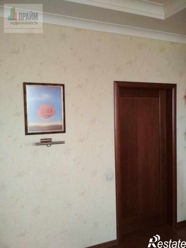 4-комн квартира ул. Соборная,3