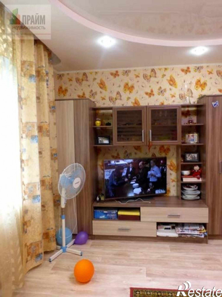 3-комн квартира пр-кт Октябрьский,54