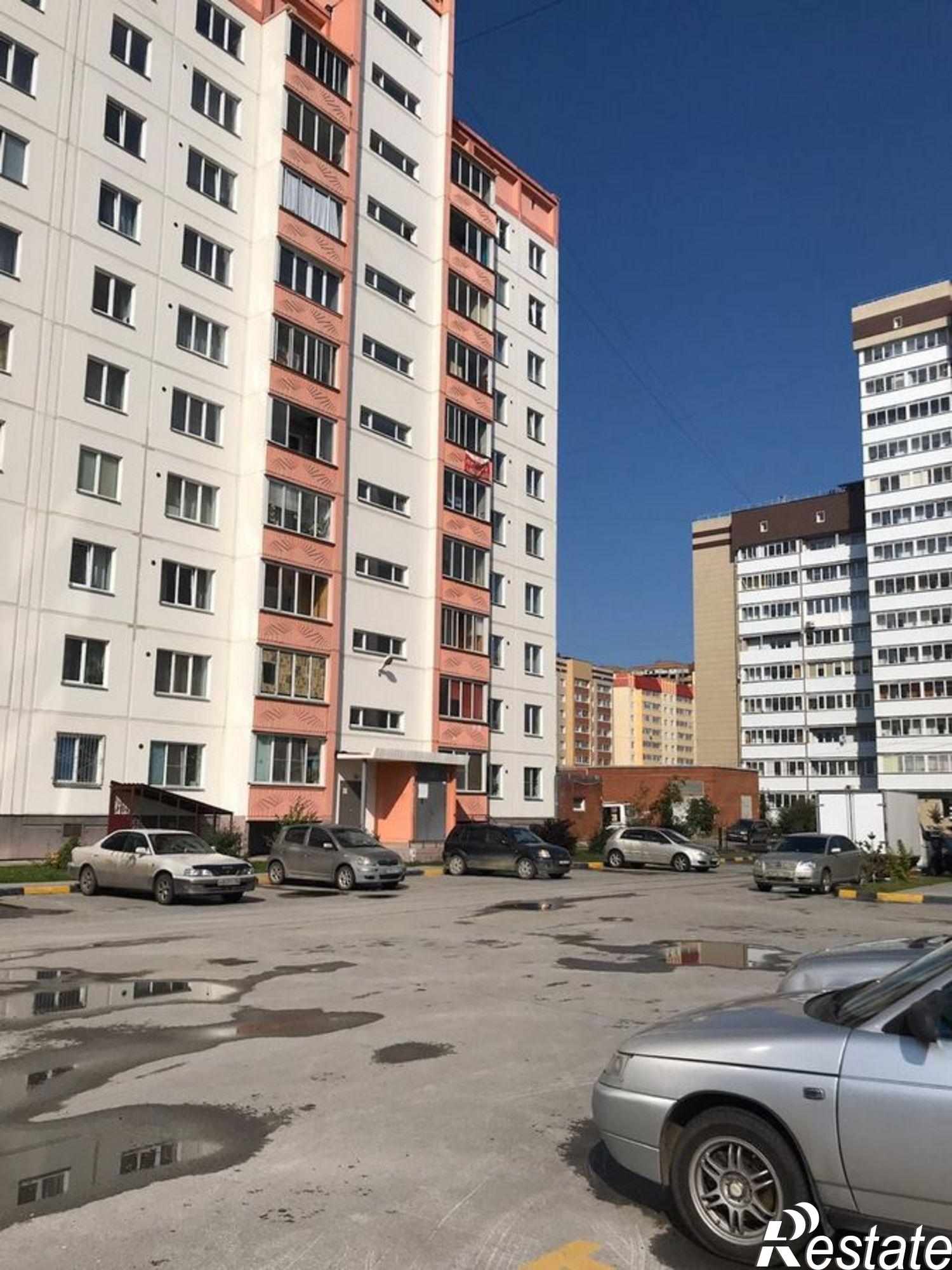 Купить квартиру за 2 250 000 рублей на ул. Петухова,14/6