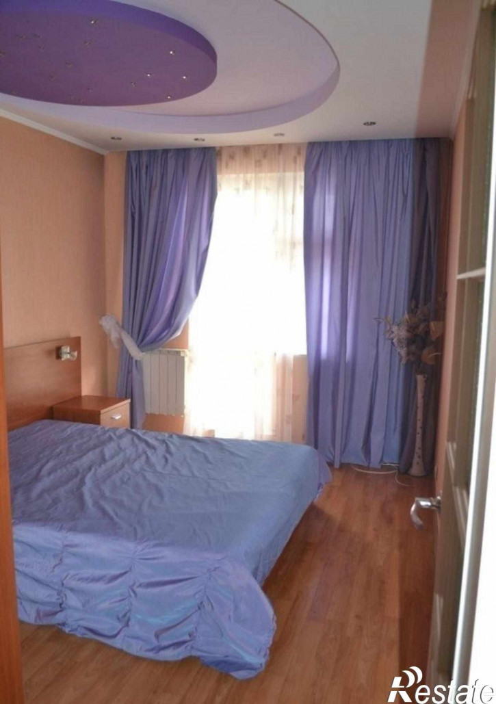 3-комн квартира ул. Зорге,88