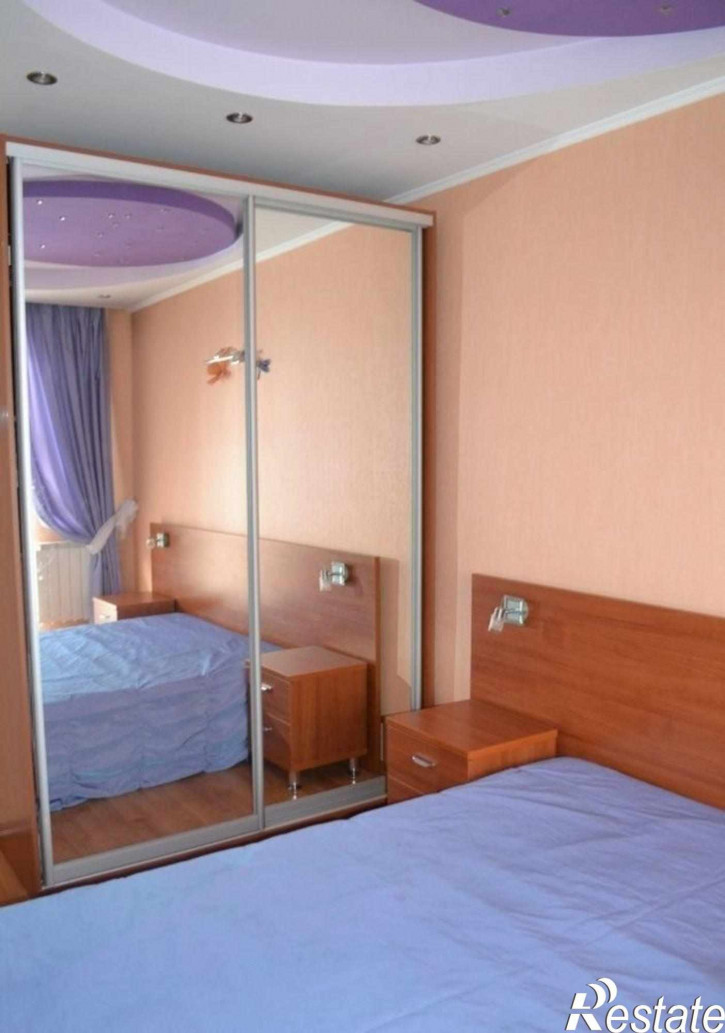 3-комн квартира ул. Зорге,88