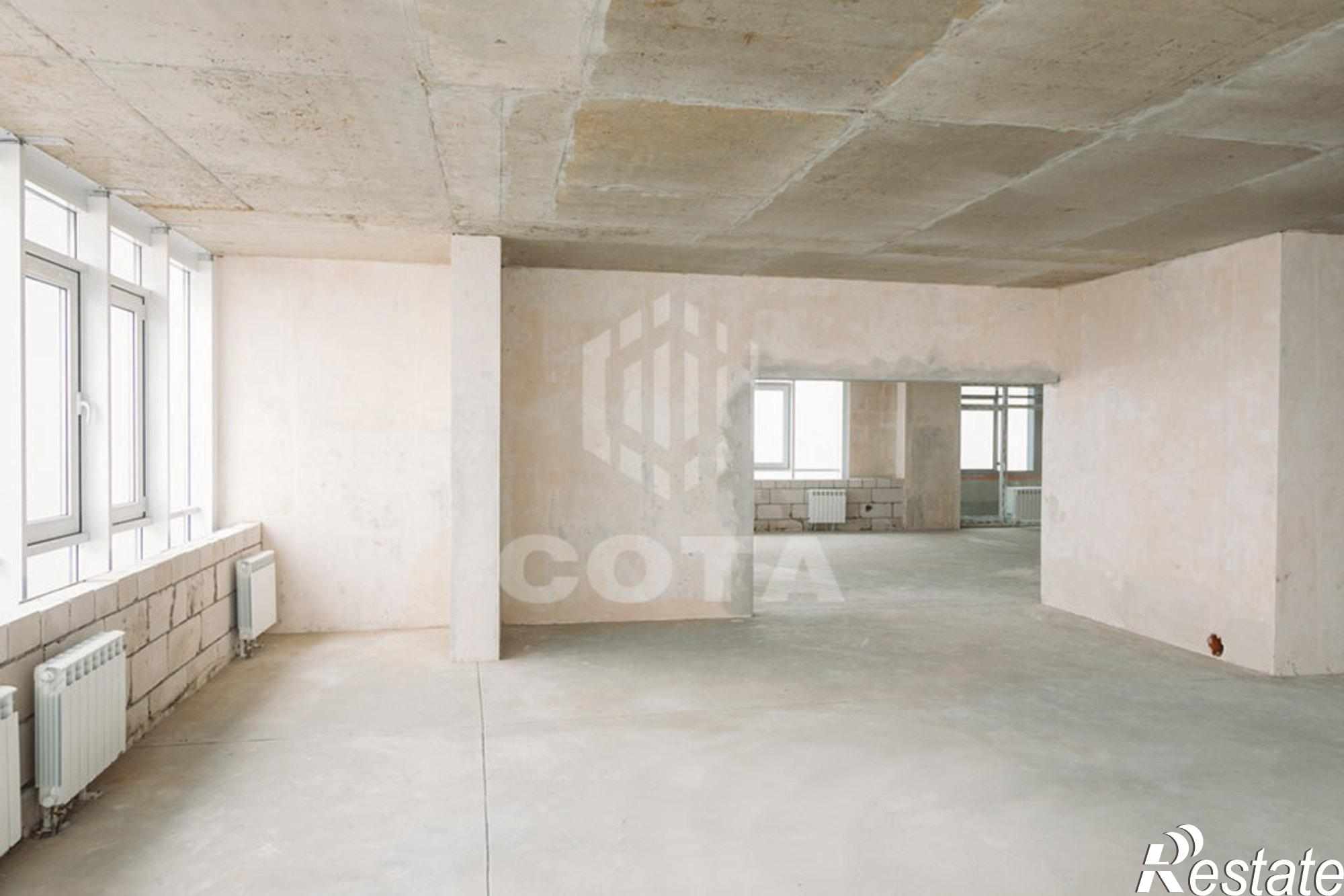 Купить квартиру за 14 825 300 рублей на Платонова улица, 9