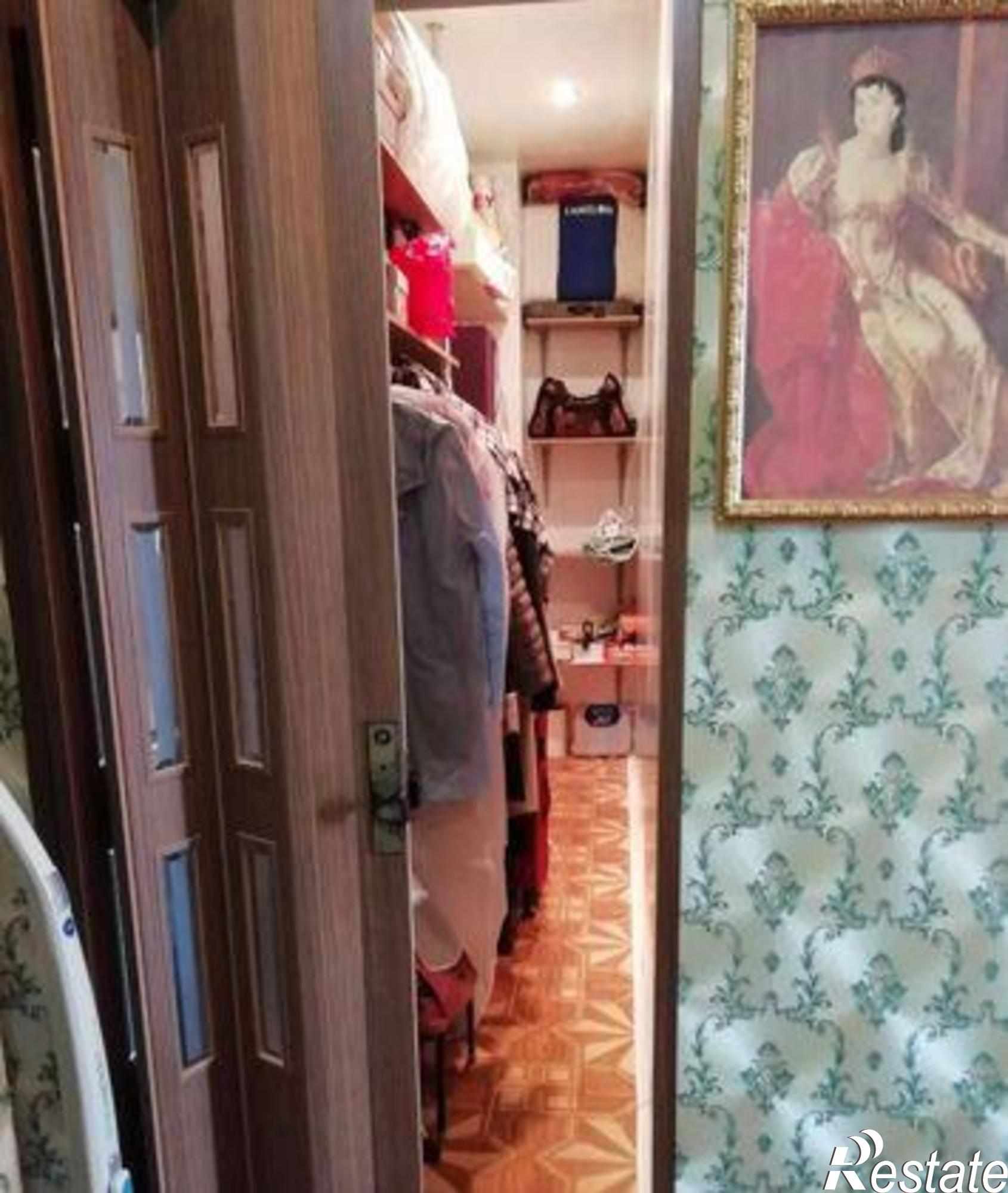 Купить квартиру за 3 750 000 рублей на улица Обороны, 10