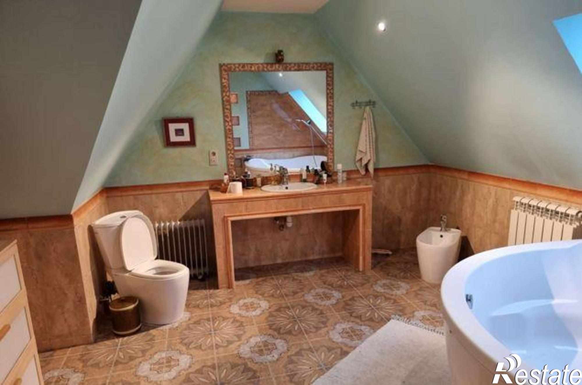 Купить дачу, дом, коттедж за 17 100 000 рублей на Степная улица, 22