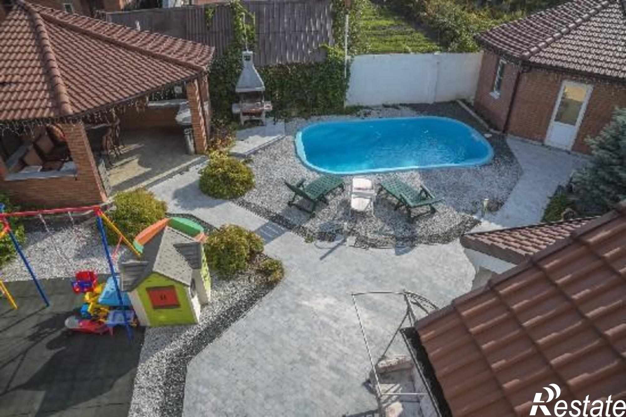 Купить дачу, дом, коттедж за 23 000 000 рублей на Комсомольская