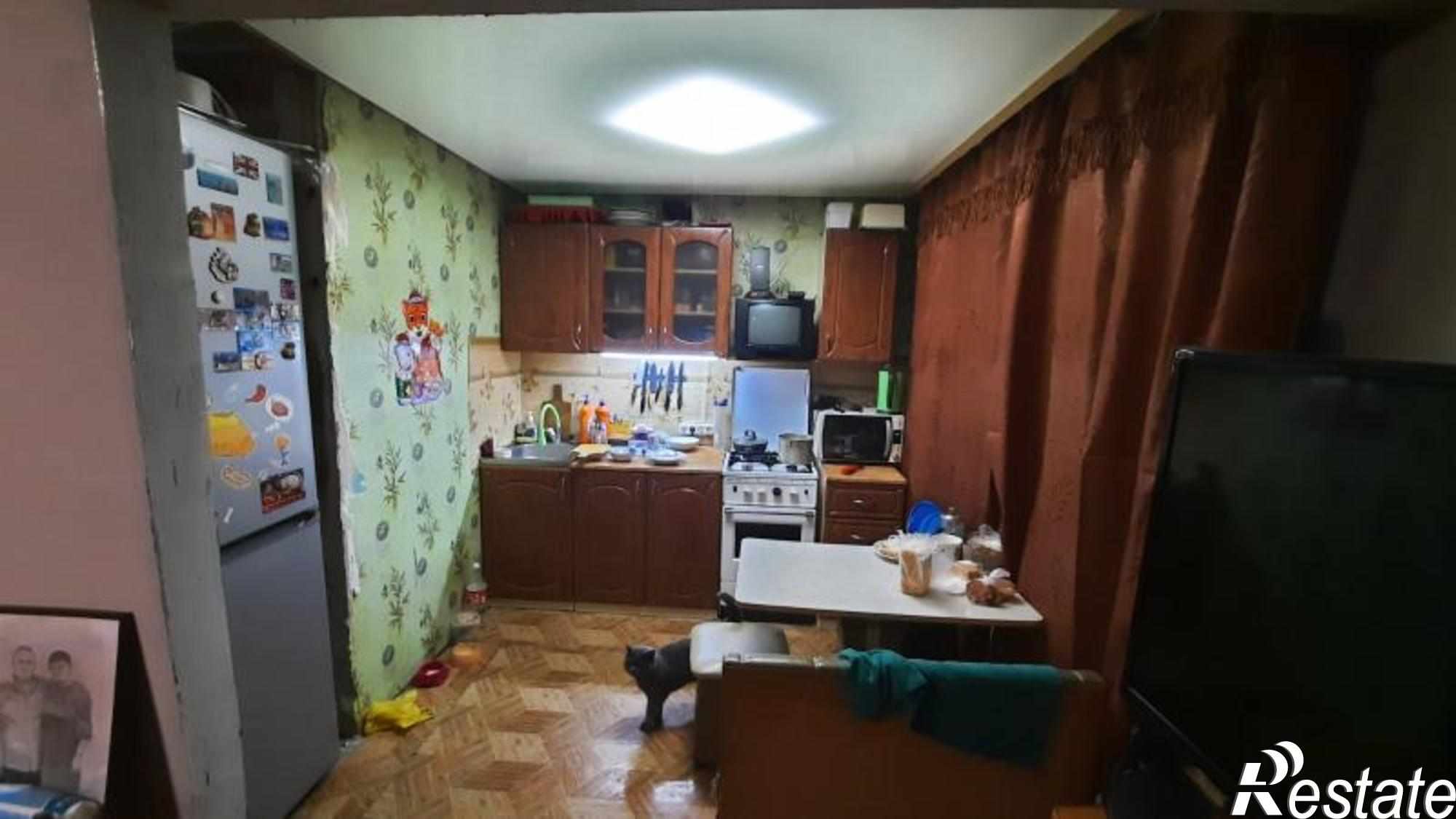 Купить квартиру за 2 500 000 рублей на Коростова, 31
