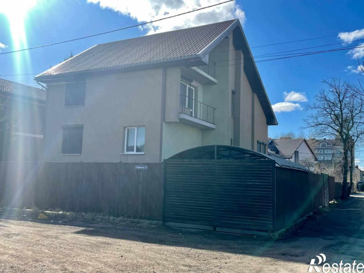 Коттедж/дом Красных Зорь улица, д.11б