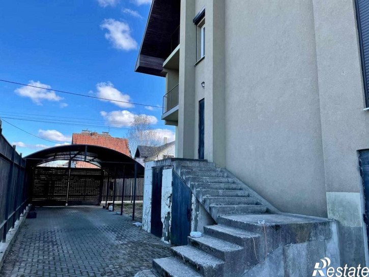 Коттедж/дом Красных Зорь улица, д.11б