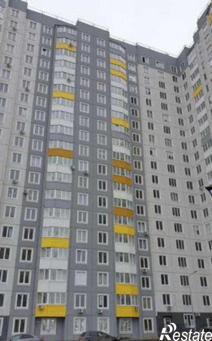 3-комн квартира в новом доме улица Ткачёва, 40