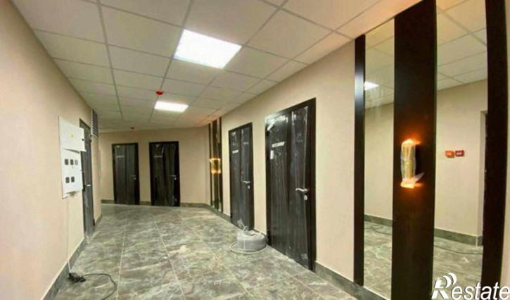 3-комн квартира проспект Соколова, 86