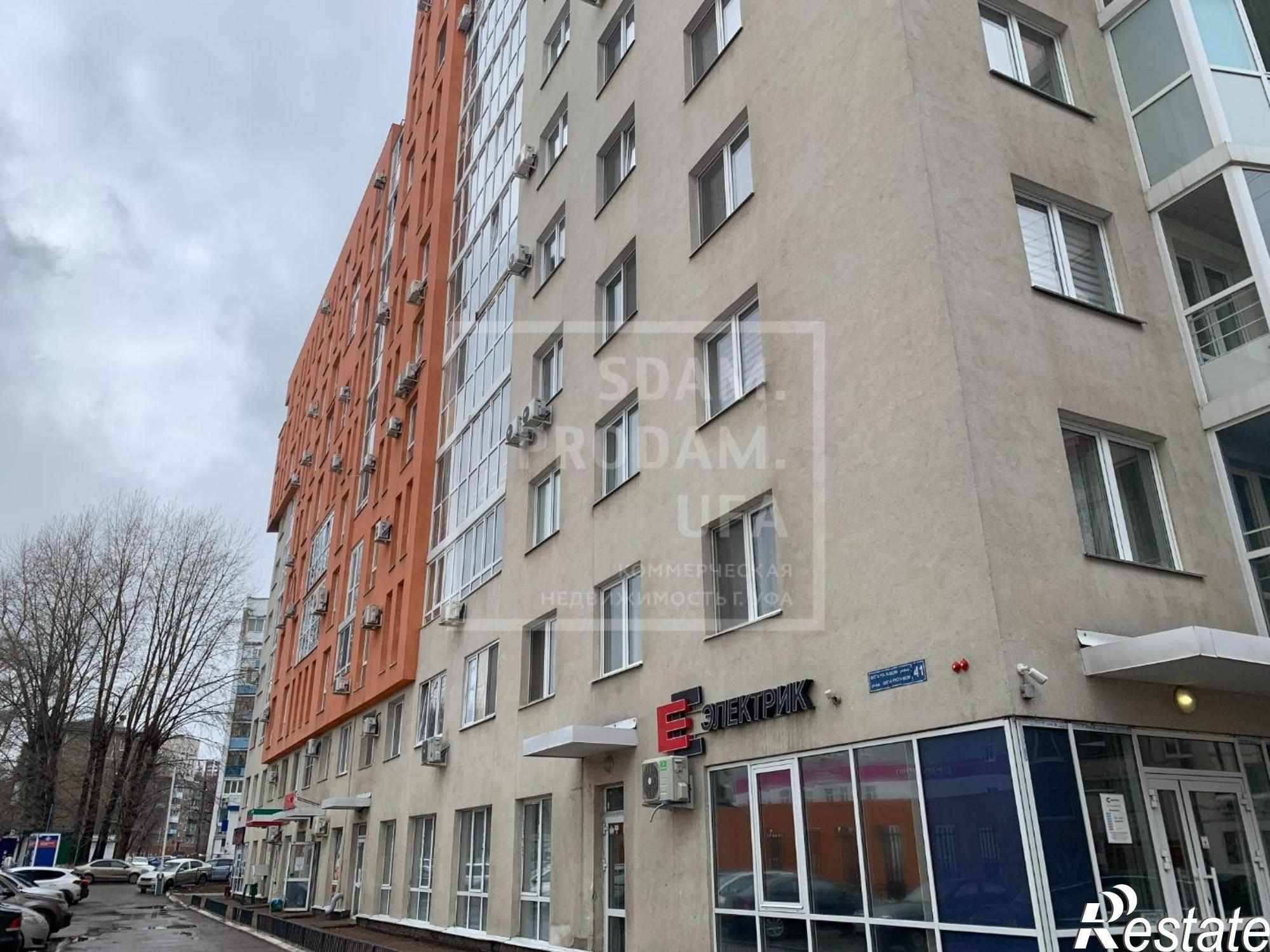 Купить торговое помещение за 10 500 000 рублей на Шота Руставели улица, д.41