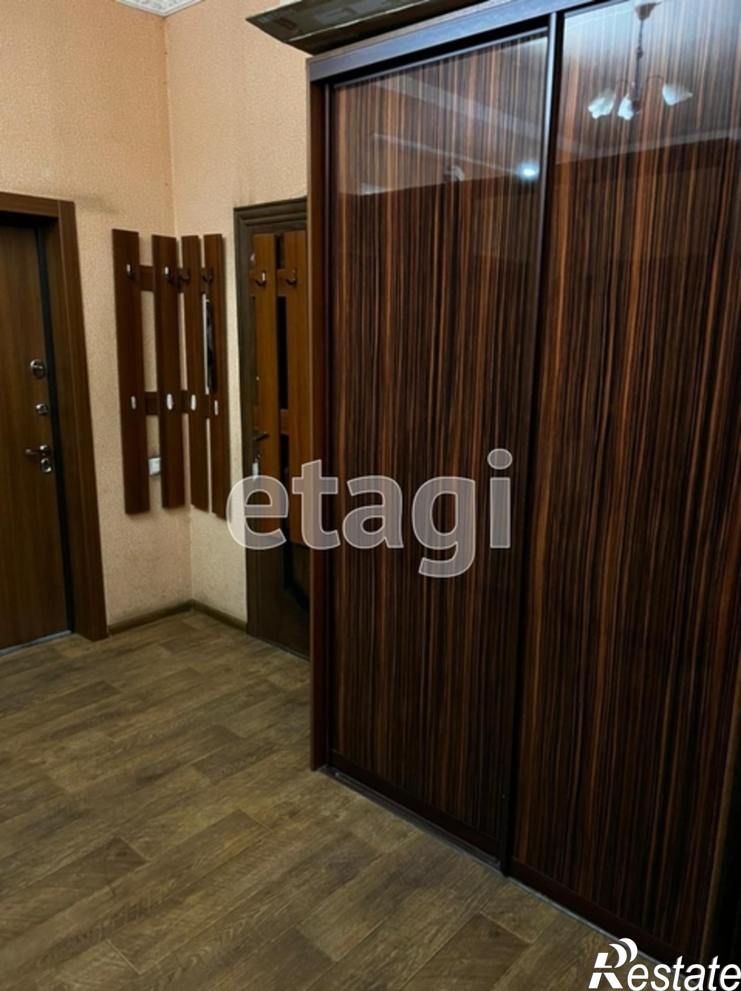 Купить дачу, дом, коттедж за 14 850 000 рублей на Лесопарковая улица