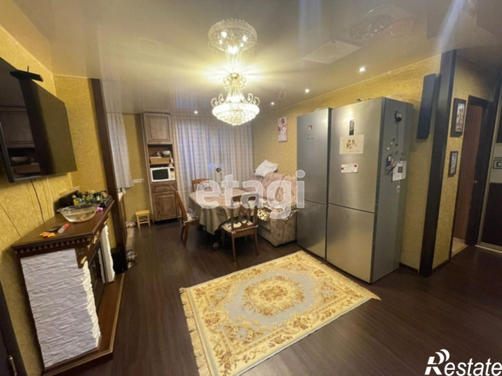 3-комн квартира улица Чкалова
