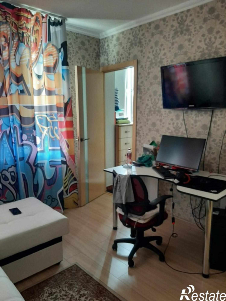 2-комн квартира Островского, 152