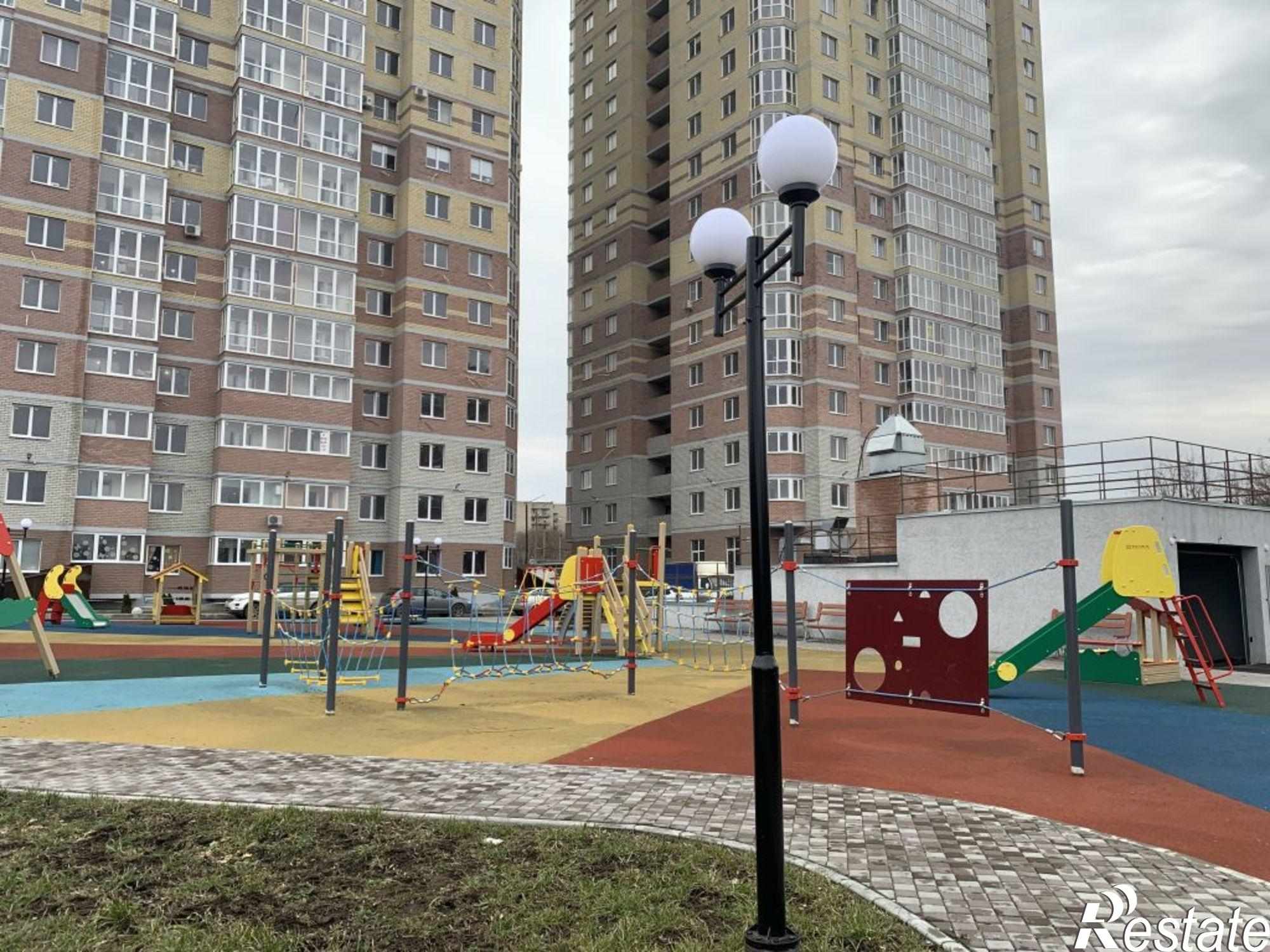 Купить квартиру за 6 600 000 рублей на Днепровский пер, 117