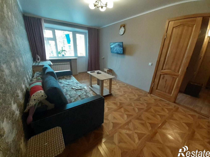 3-комн квартира Юлиуса Фучика ул, 8к1