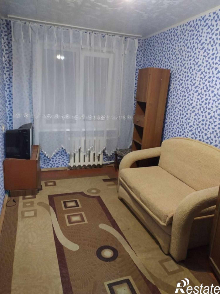 2-комн квартира Комиссарова ул, 61