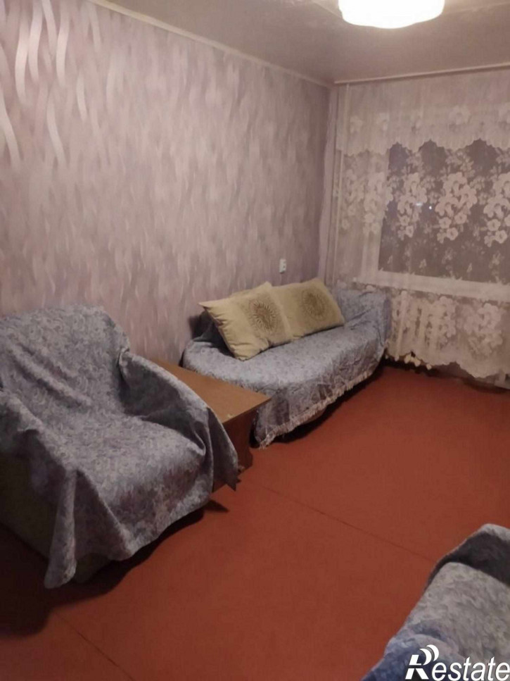 2-комн квартира Комиссарова ул, 61