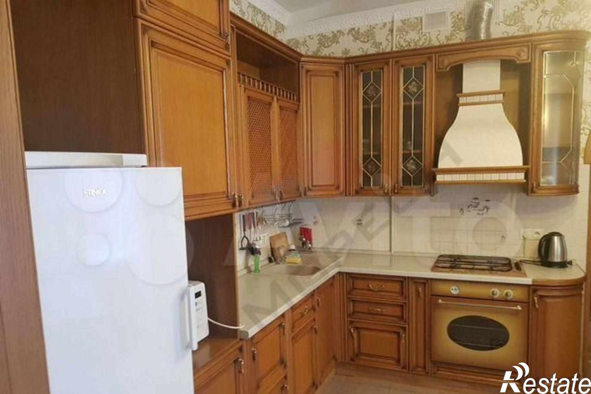 Сдать дачу, дом, коттедж за 70 000 рублей на Фридриха Энгельса ул, 109