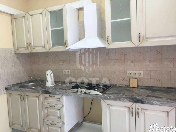 1-комн квартира бульвар Художников, 1