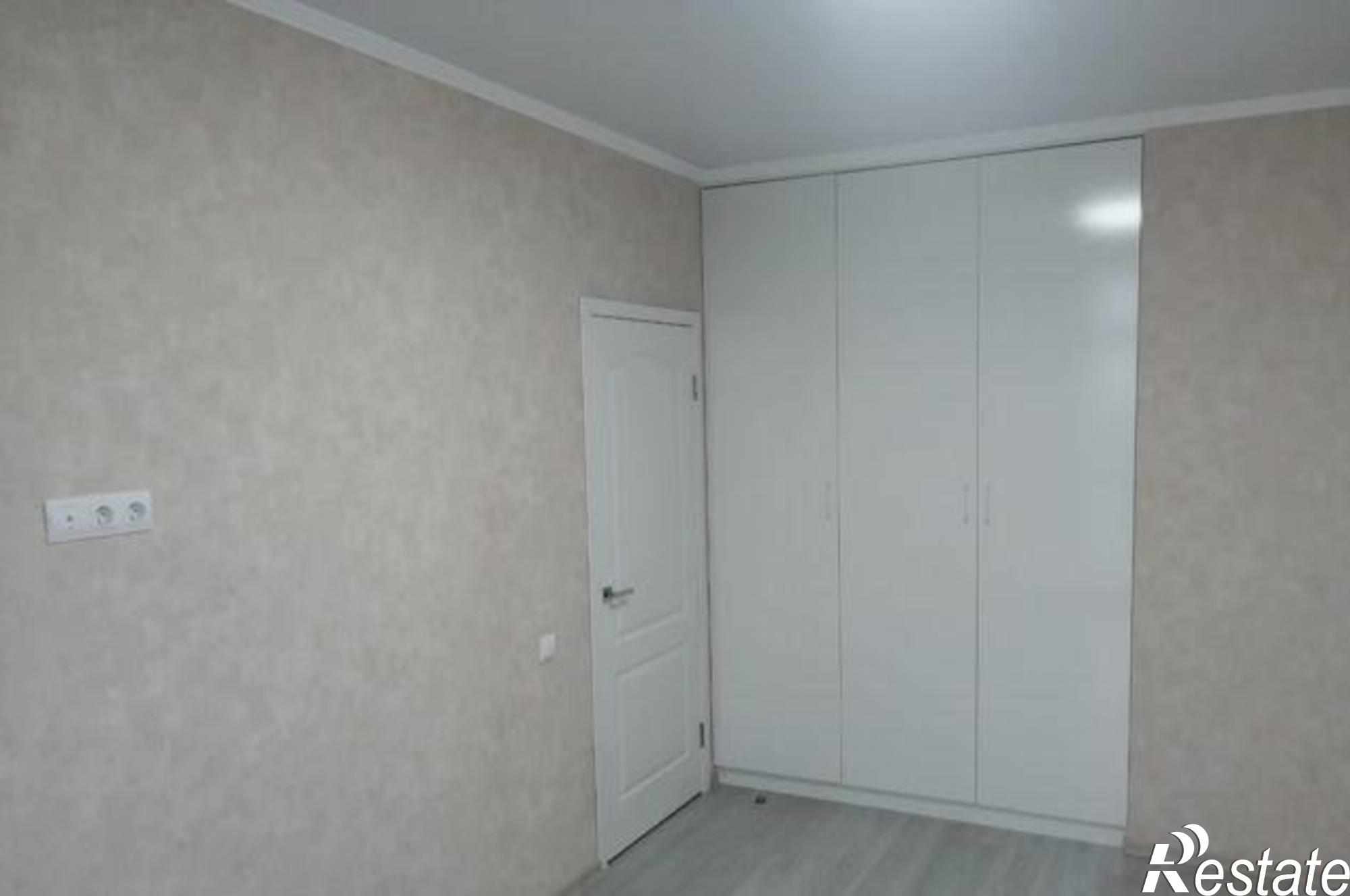 Купить квартиру за 4 950 000 рублей на Таврическая улица, 4