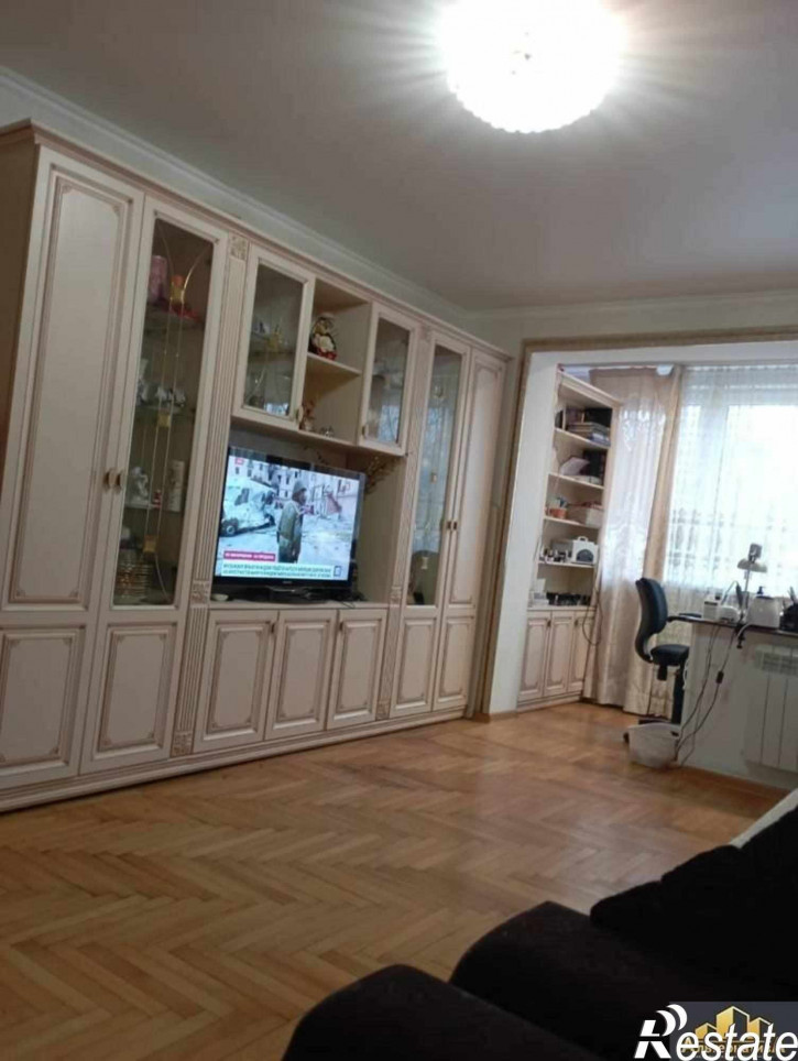 3-комн квартира Азербайджанская ул.