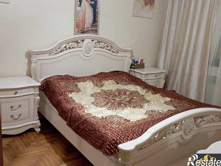 3-комн квартира Азербайджанская ул.