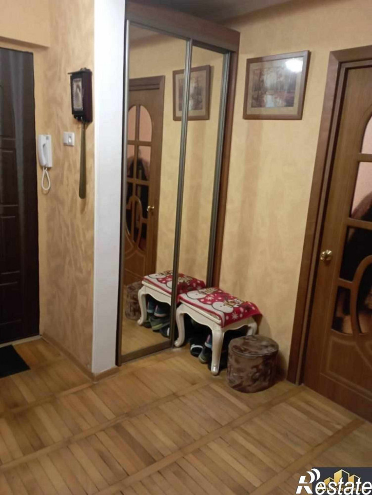 3-комн квартира Азербайджанская ул.