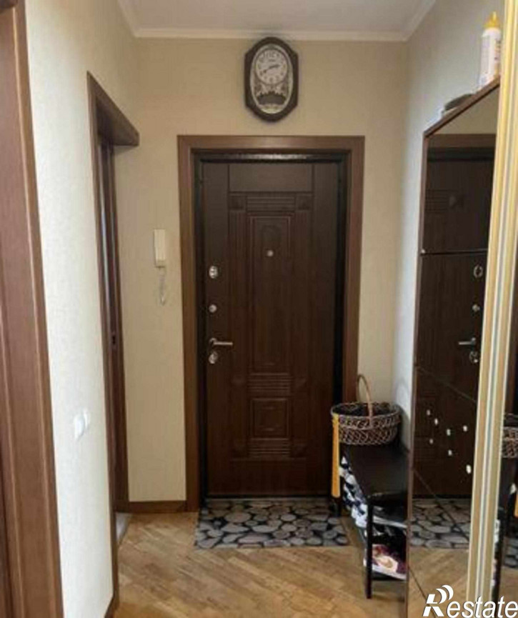 3-комн квартира улица Добровольского, 11