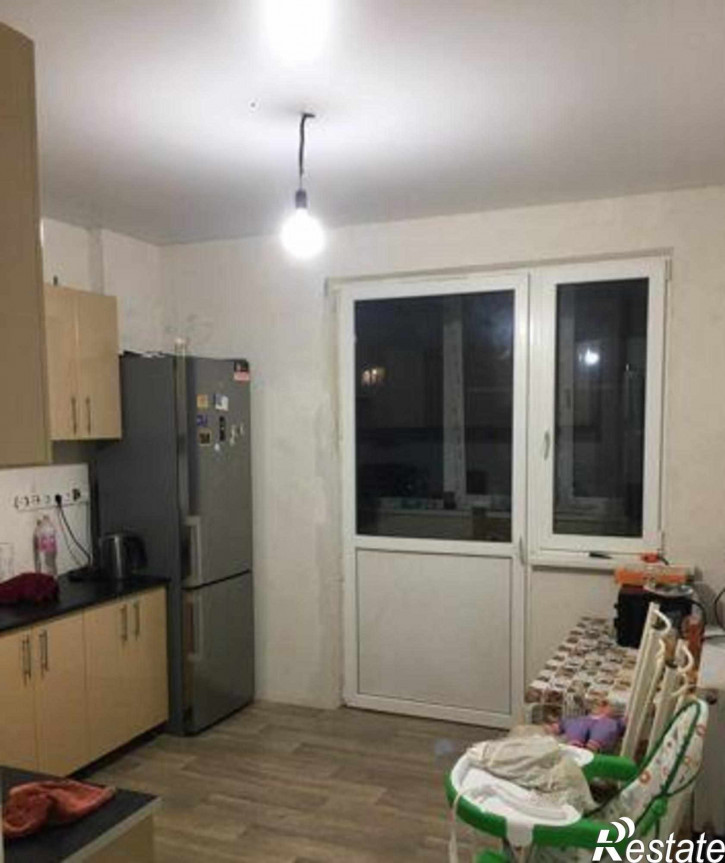 3-комн квартира в новом доме улица Шаповалова, 1Ес1