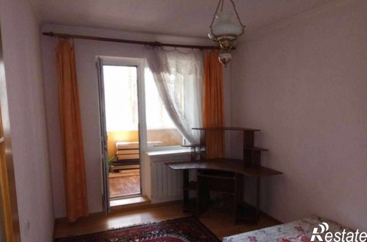 3-комн квартира улица Малиновского, 72/1