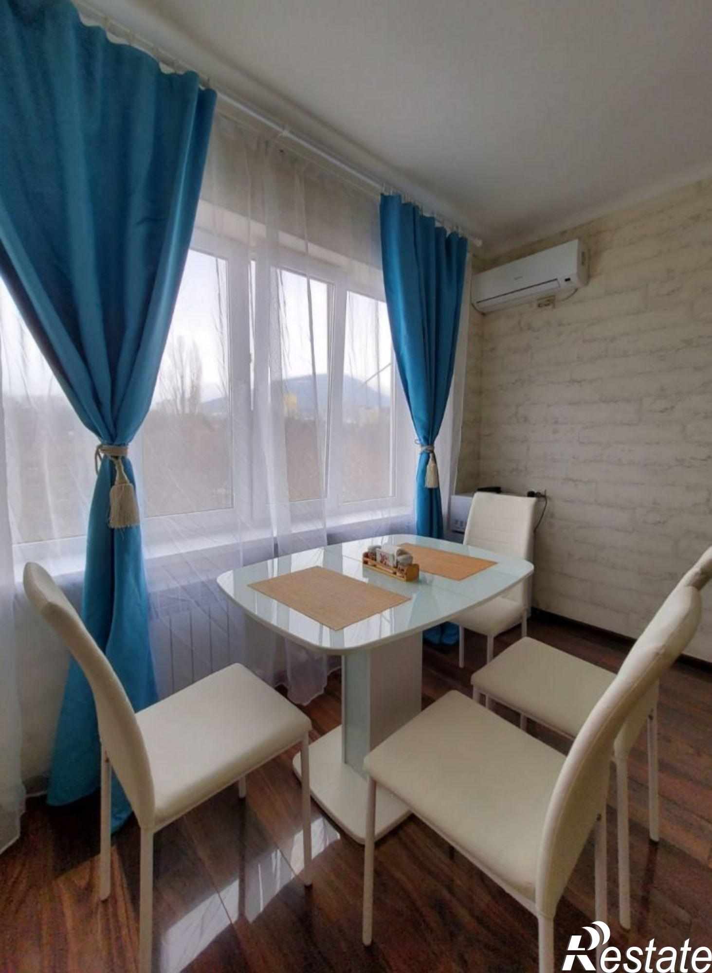 Купить квартиру за 5 500 000 рублей на Юлиуса Фучика ул, 17