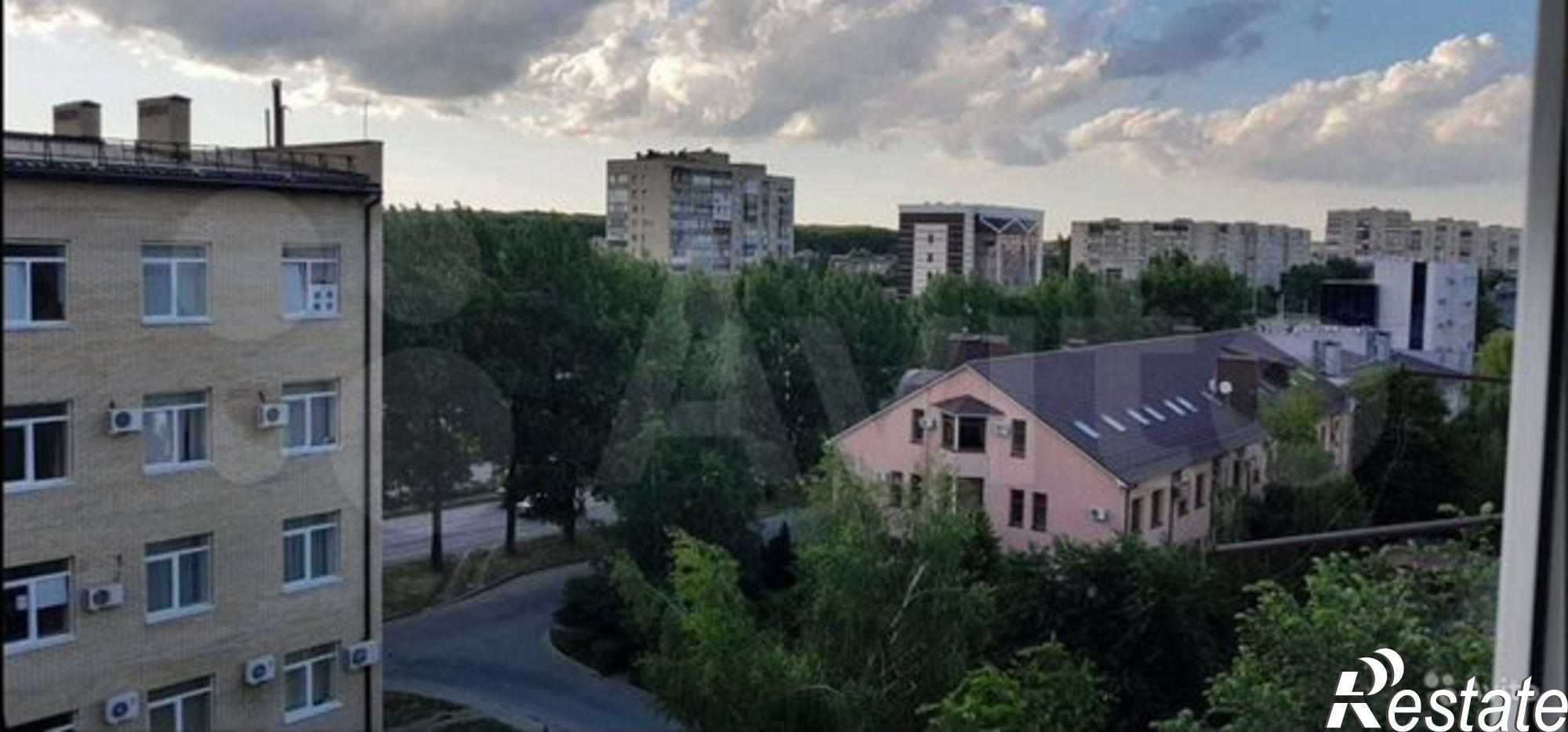 Купить квартиру за 3 200 000 рублей на Доваторцев ул, 46