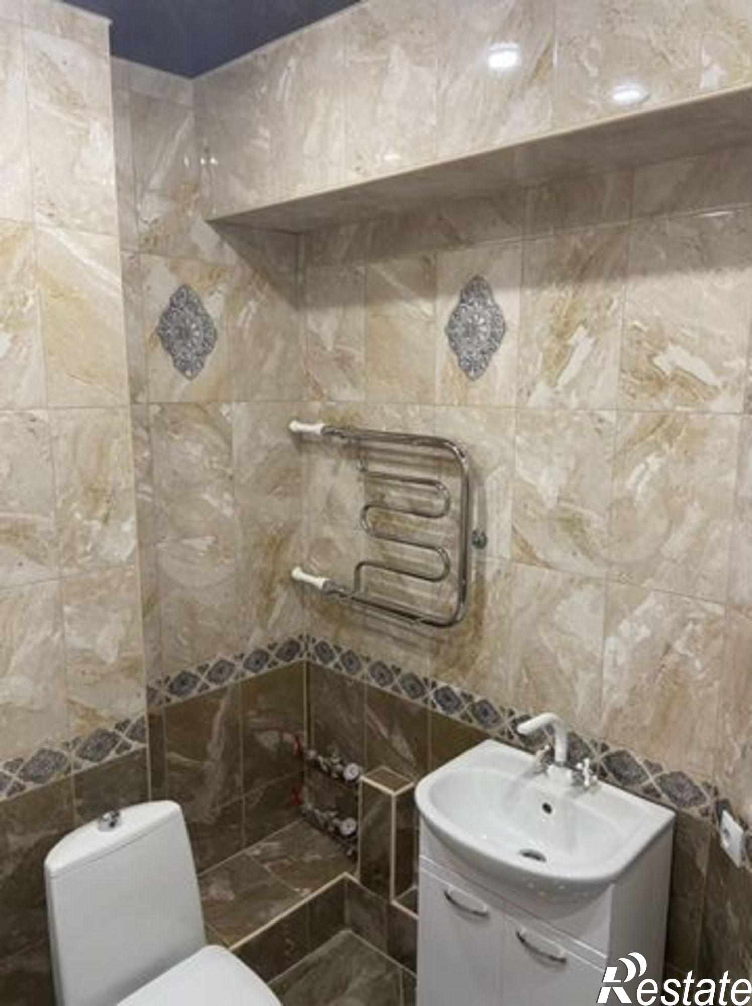Купить квартиру за 3 400 000 рублей на Доваторцев ул, 90/7