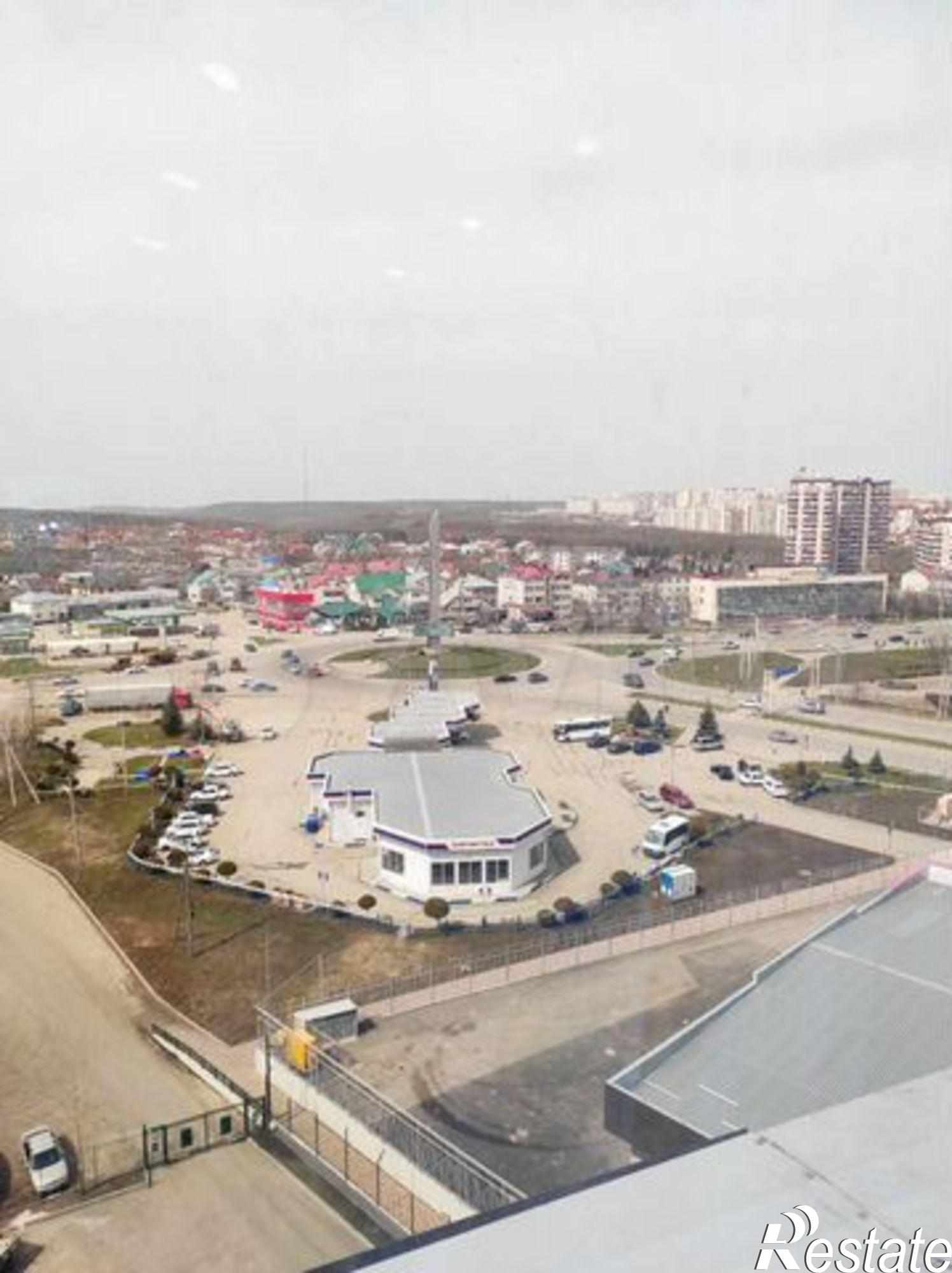 Купить квартиру за 4 100 000 рублей на Доваторцев ул, 82/2