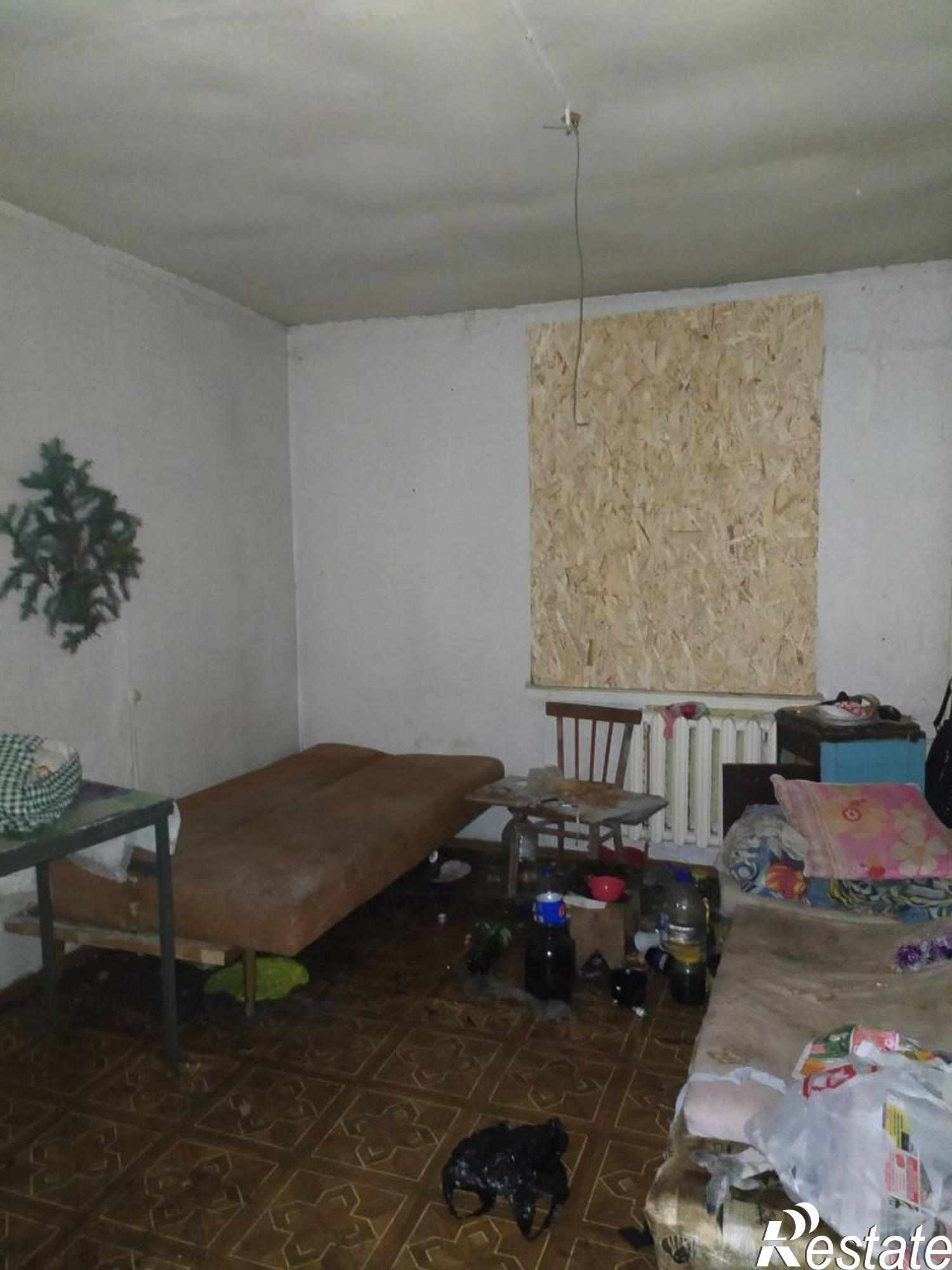 Купить квартиру за 600 000 рублей на Стадионный пер, 15