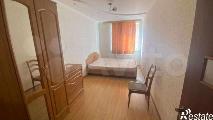 2-комн квартира 45 Параллель ул, 32
