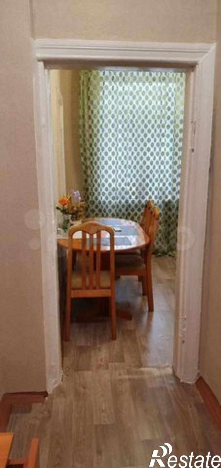2-комн квартира Артема ул, 5