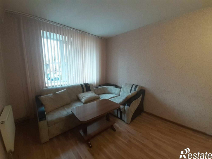 3-комн квартира Булгакова ул, 13
