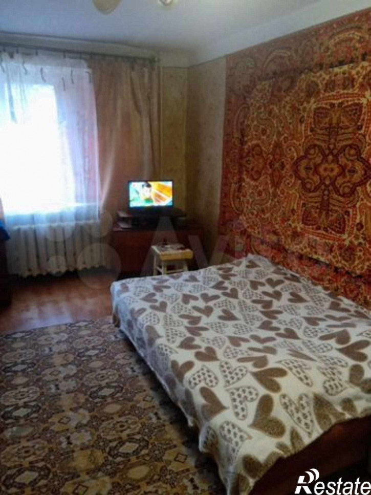 2-комн квартира Дзержинского ул, 230