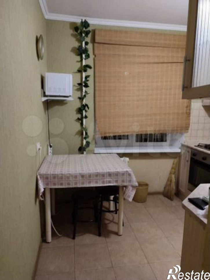 2-комн квартира Михаила Морозова ул, 90