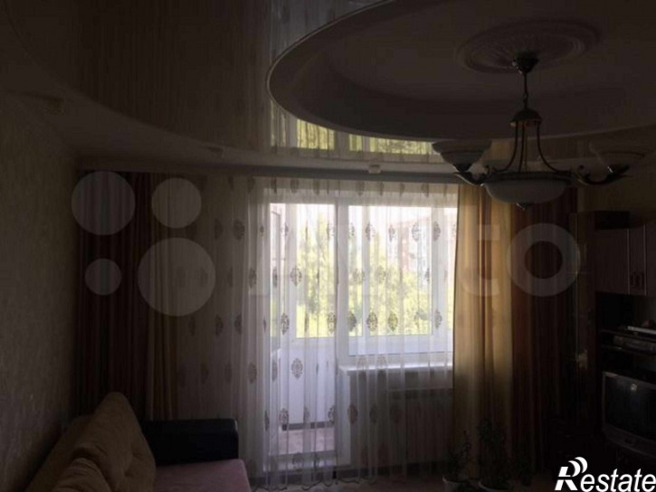 3-комн квартира Космонавтов ул, 4 в