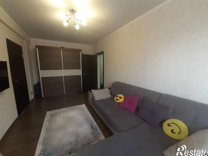 3-комн квартира 1-я Бульварная ул, 39