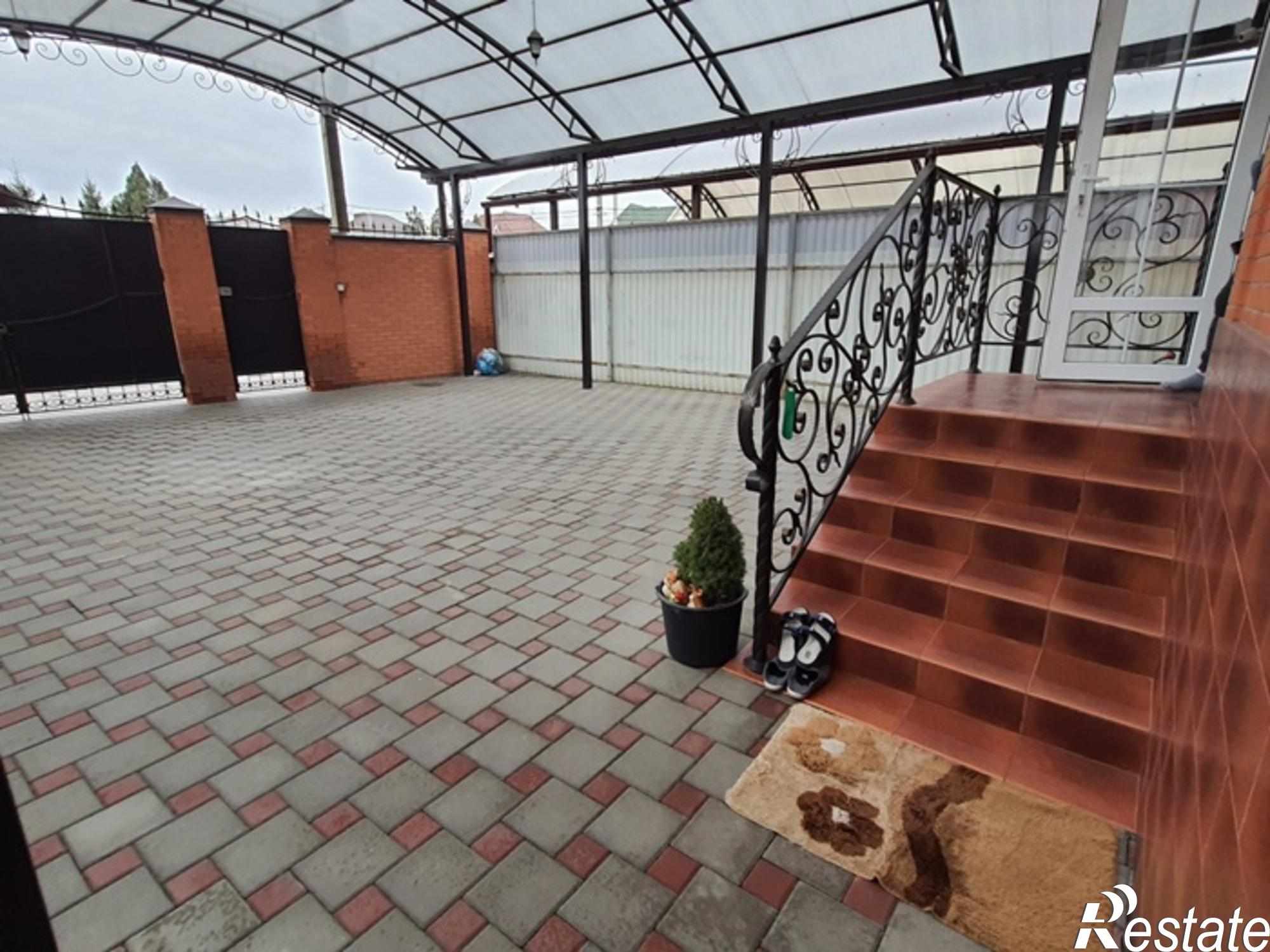 Купить дачу, дом, коттедж за 12 500 000 рублей на Коммунистическая улица, 897