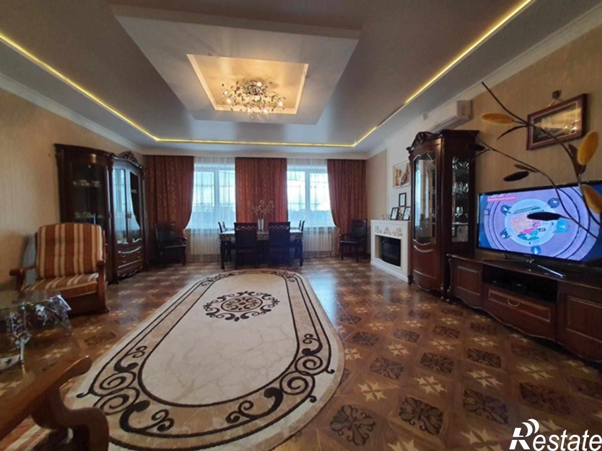 Купить дачу, дом, коттедж за 12 500 000 рублей на Коммунистическая улица, 897