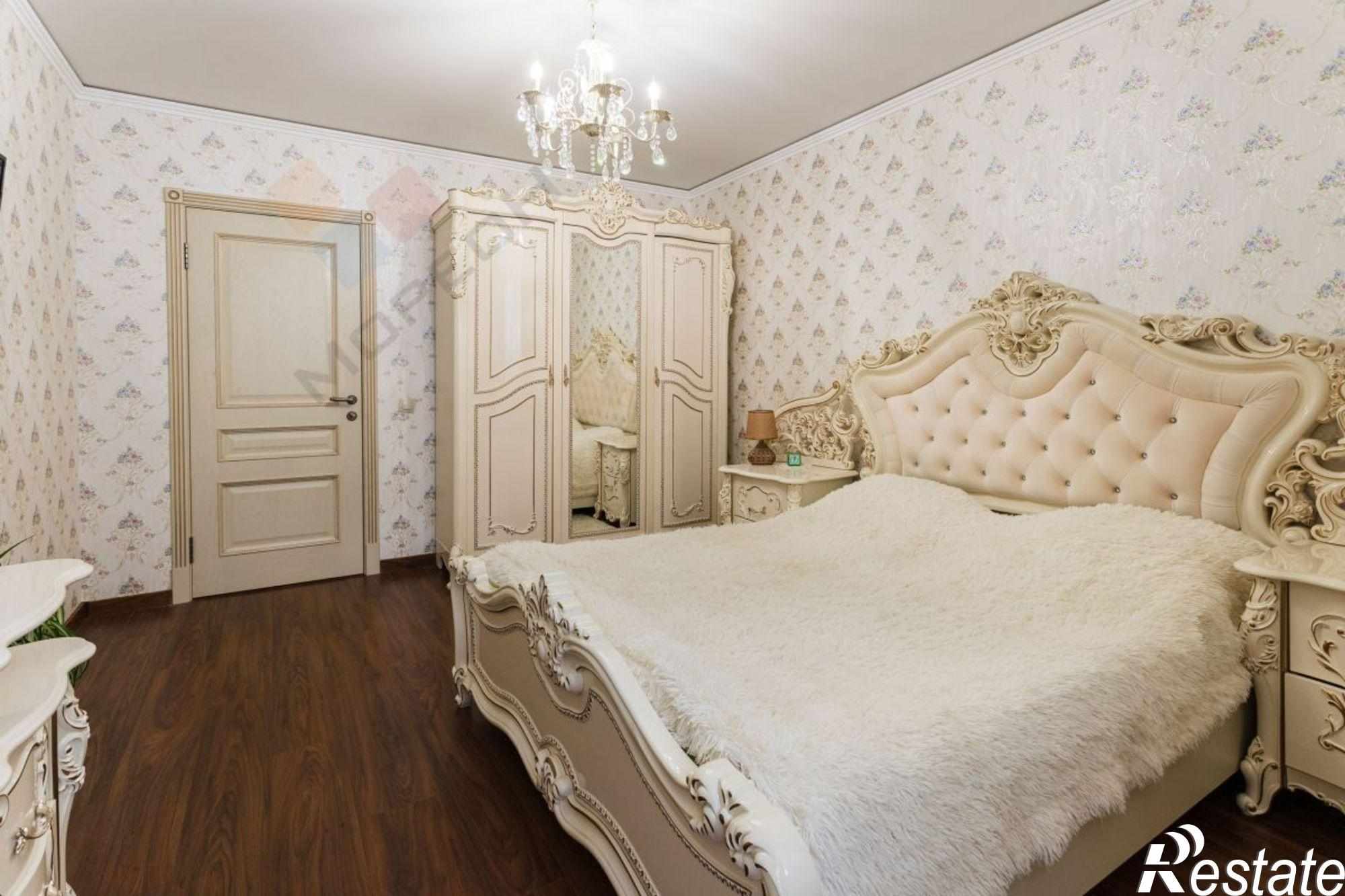 Купить квартиру за 9 900 000 рублей на Селезнёва ул, 4/13к2