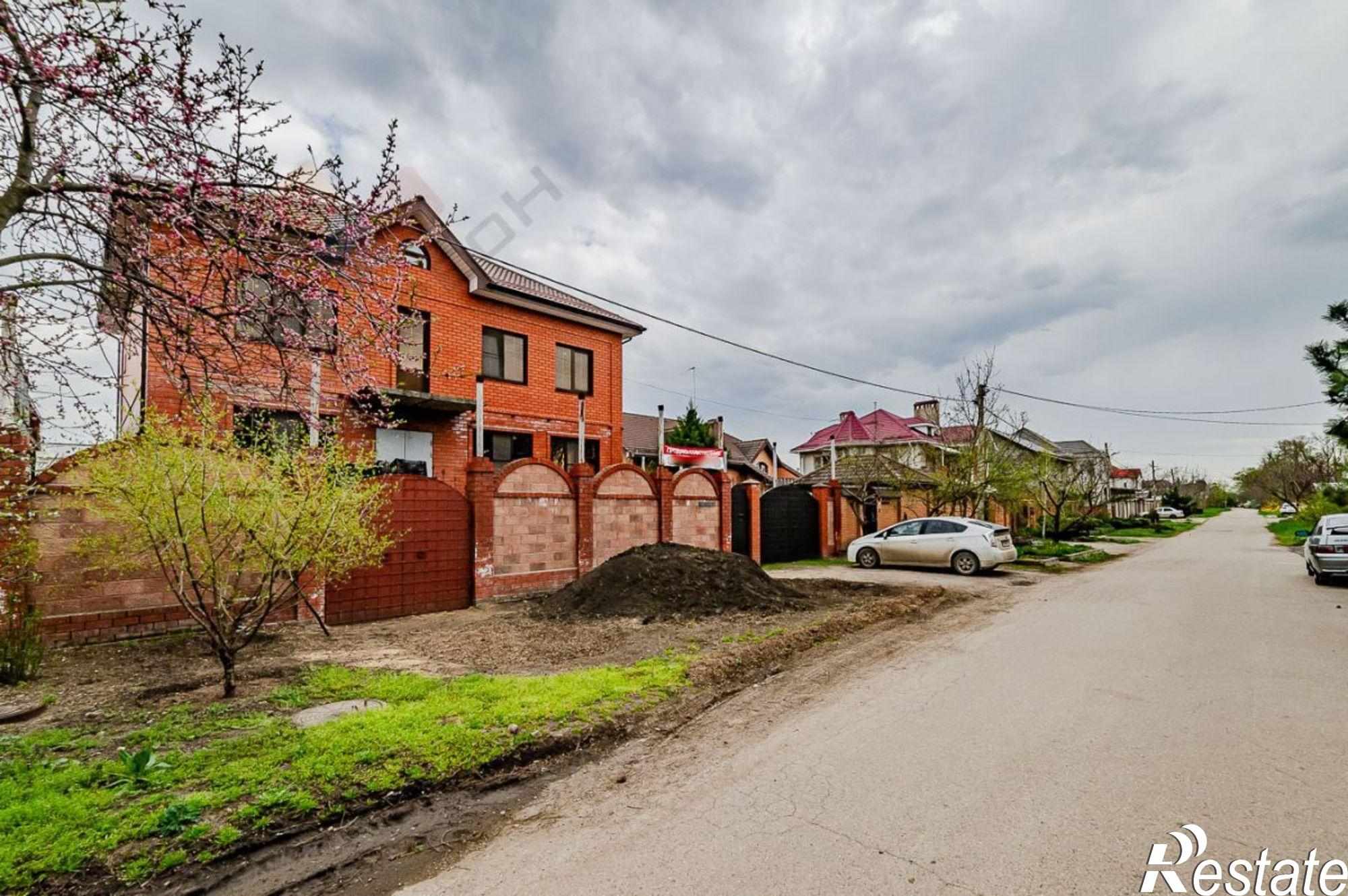 Купить дачу, дом, коттедж за 34 800 000 рублей на Биологическая ул, 38